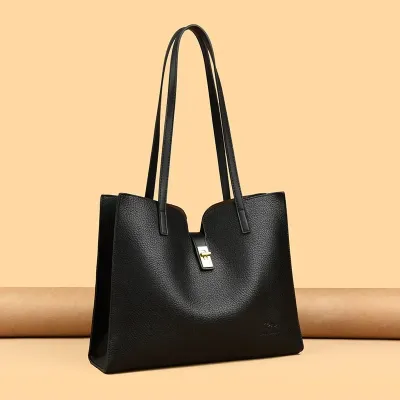 Fashion Forward Carry Tote